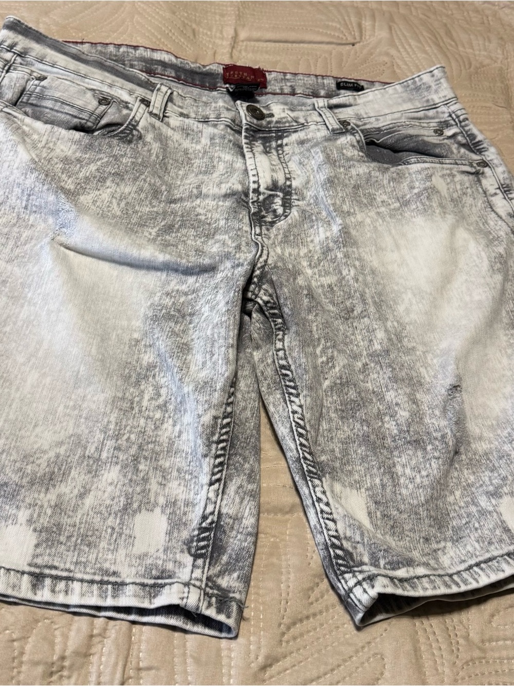 Truth Substance Men's Acid-Wash Gray Denim Shorts Sz 33